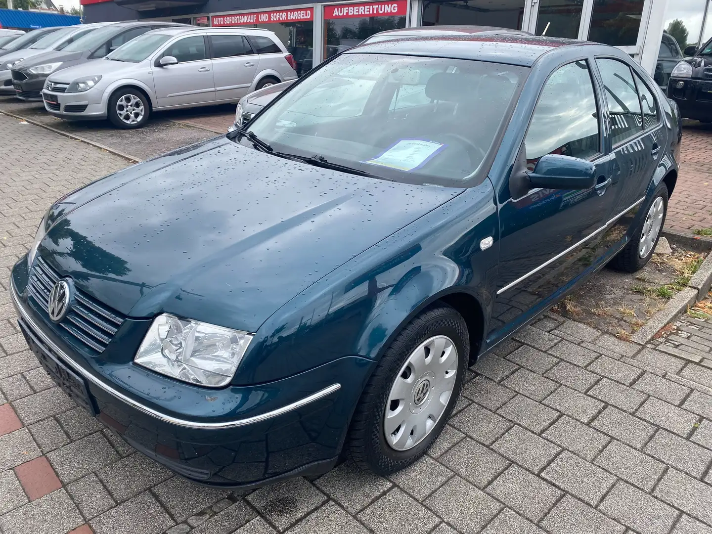 Volkswagen Bora 1.6 Vert - 1