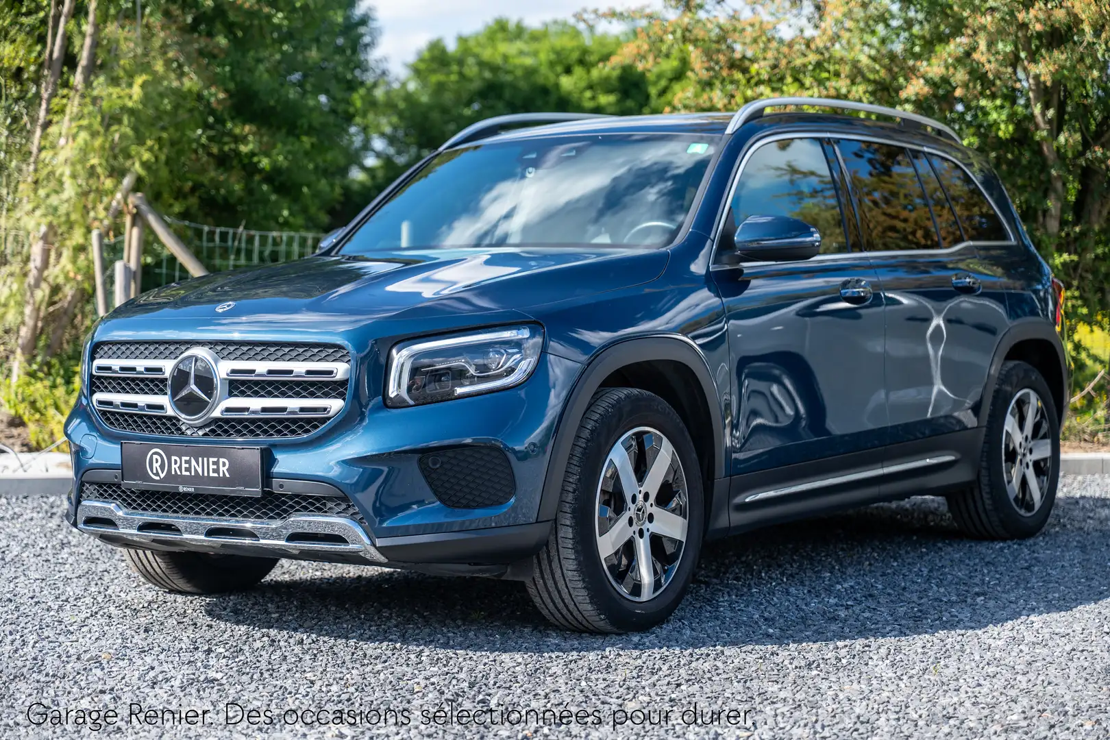 Mercedes-Benz GLB 180 Toit ouvrant - Cuir - 7 places et Garantie 24 mois Bleu - 1