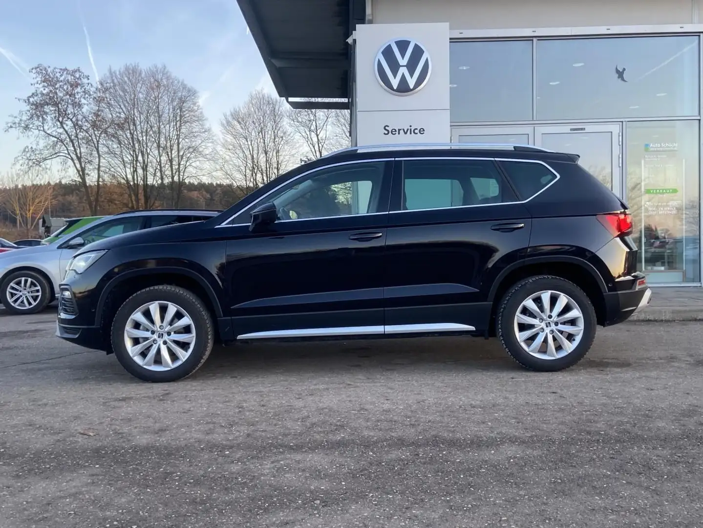 SEAT Ateca 1.5 TSI DSG Xperience FULL-LINK+VIRTUAL-CO Schwarz - 2