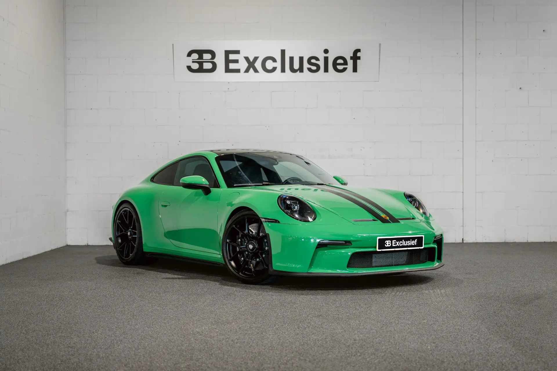 포르쉐 911 GT3 Touring 2023 초록 사진 1
