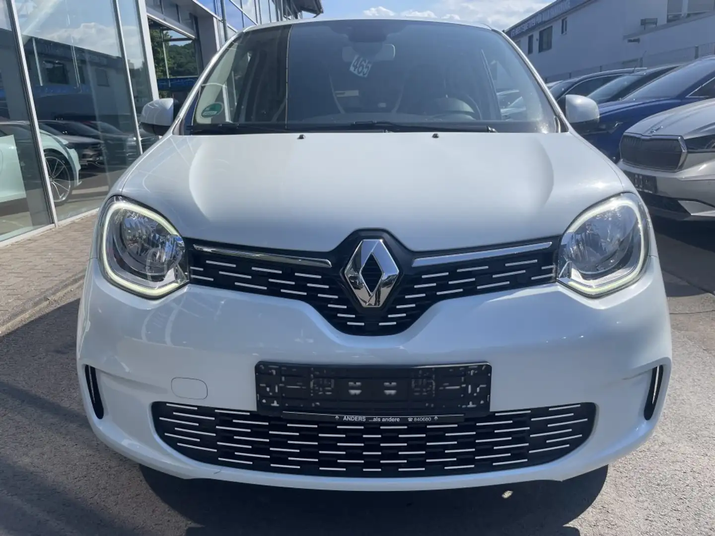 Renault Twingo Vibes Electric Navi R.Cam PDC Tempomat Weiß - 2
