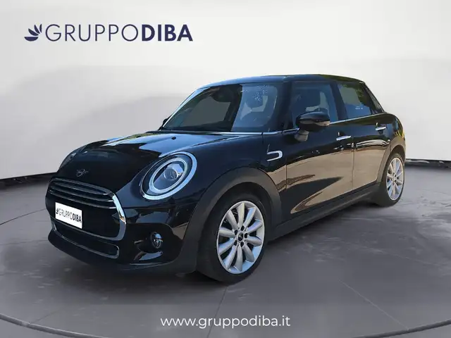 MINI Cooper Mini F55 2018 5p Benzina Mini 5p 1.5 Cooper Business auto