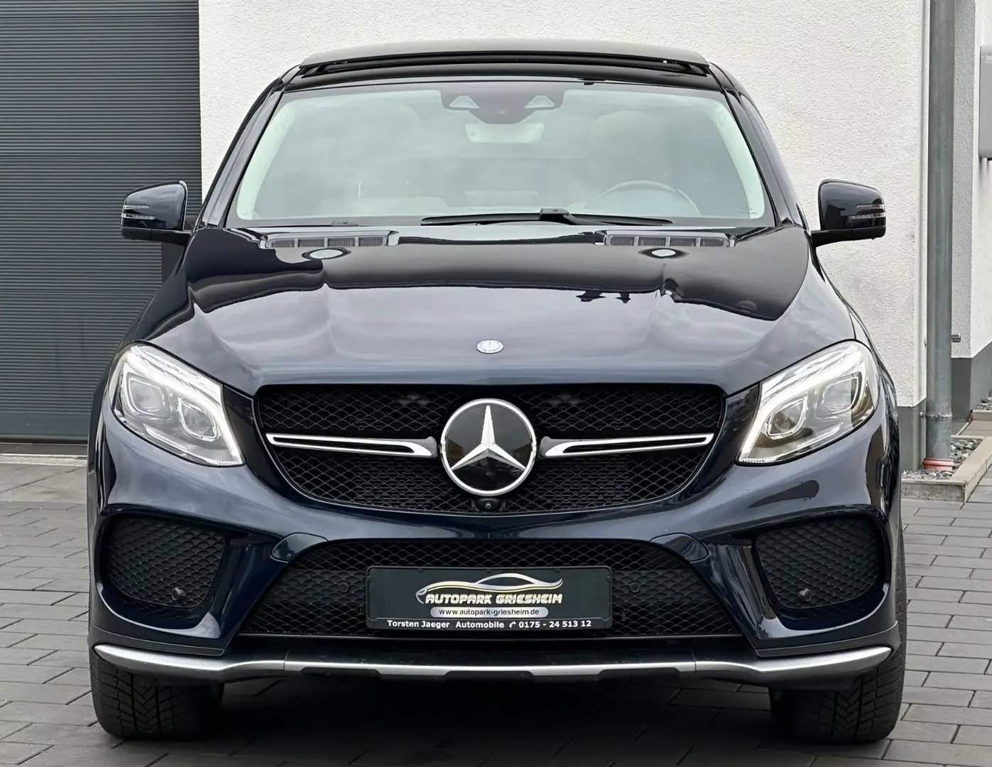 Mercedes-Benz GLE 500 AMG Coupe V8*VOLL*PANO*360°MASSAGE*Dist+ Modrá - 2
