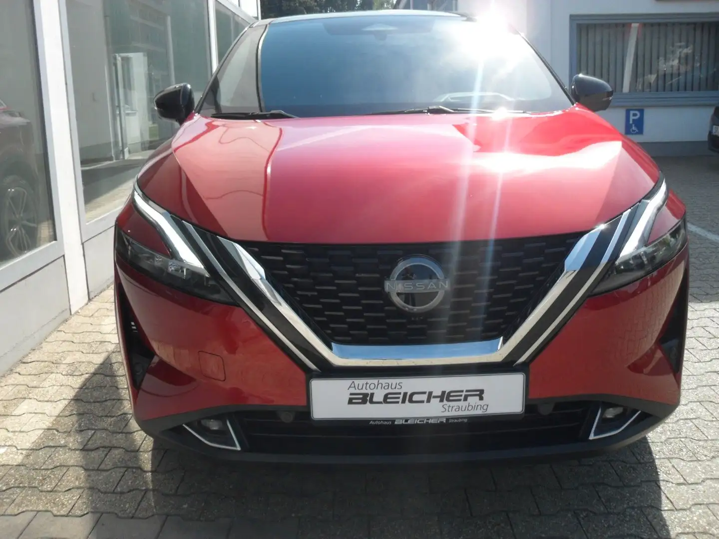 Nissan Qashqai 1,3  Tekna | HeadUp | Teilleder | 360° Rot - 2