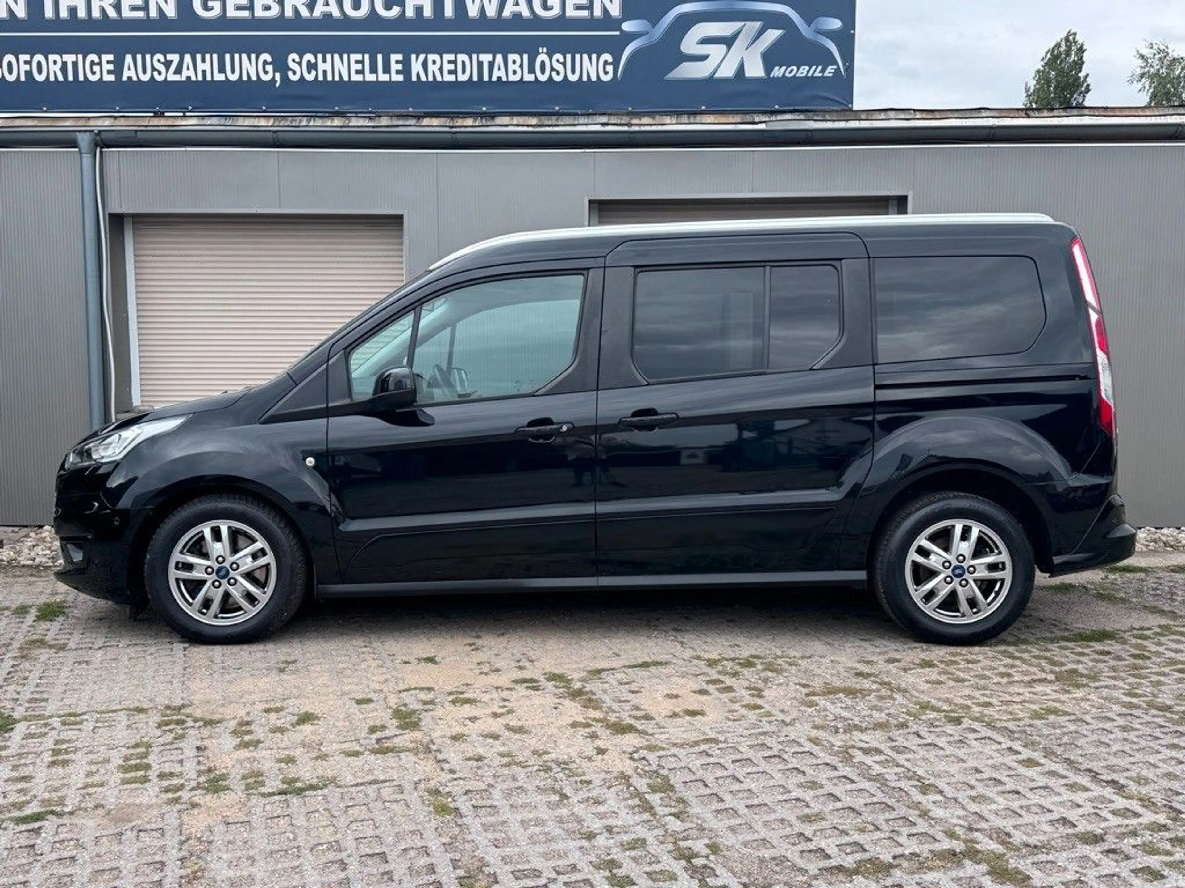 Ford Tourneo Connect Grand Tourneo Connect Titanium*NAVI*R-CAM*ACC*PA — photo 2