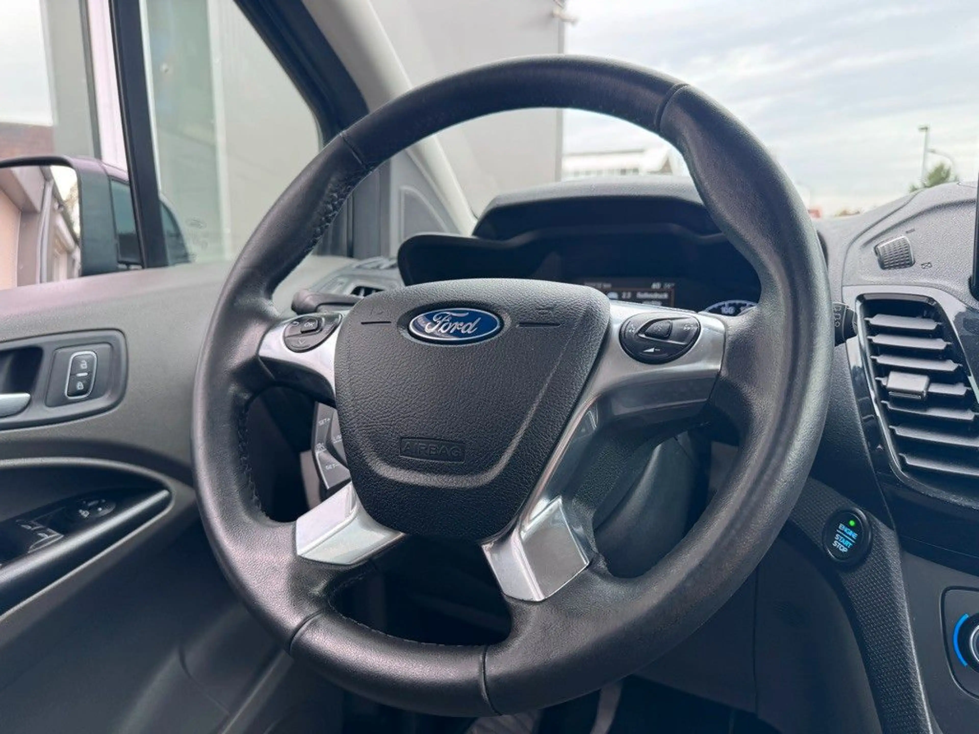Ford Tourneo Connect Grand Tourneo Connect Titanium*NAVI*R-CAM*ACC*PA — photo 10