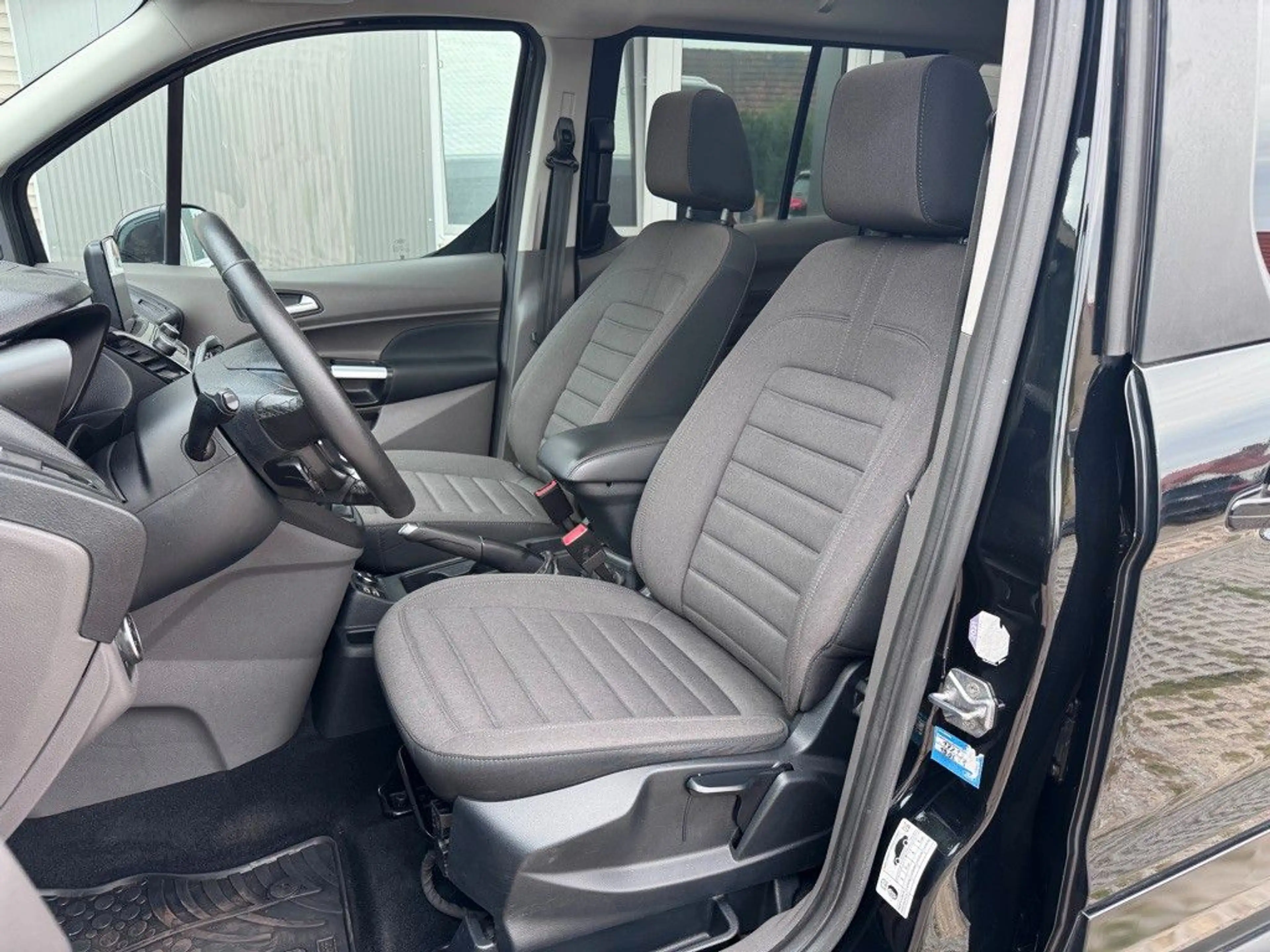 Ford Tourneo Connect Grand Tourneo Connect Titanium*NAVI*R-CAM*ACC*PA — photo 11