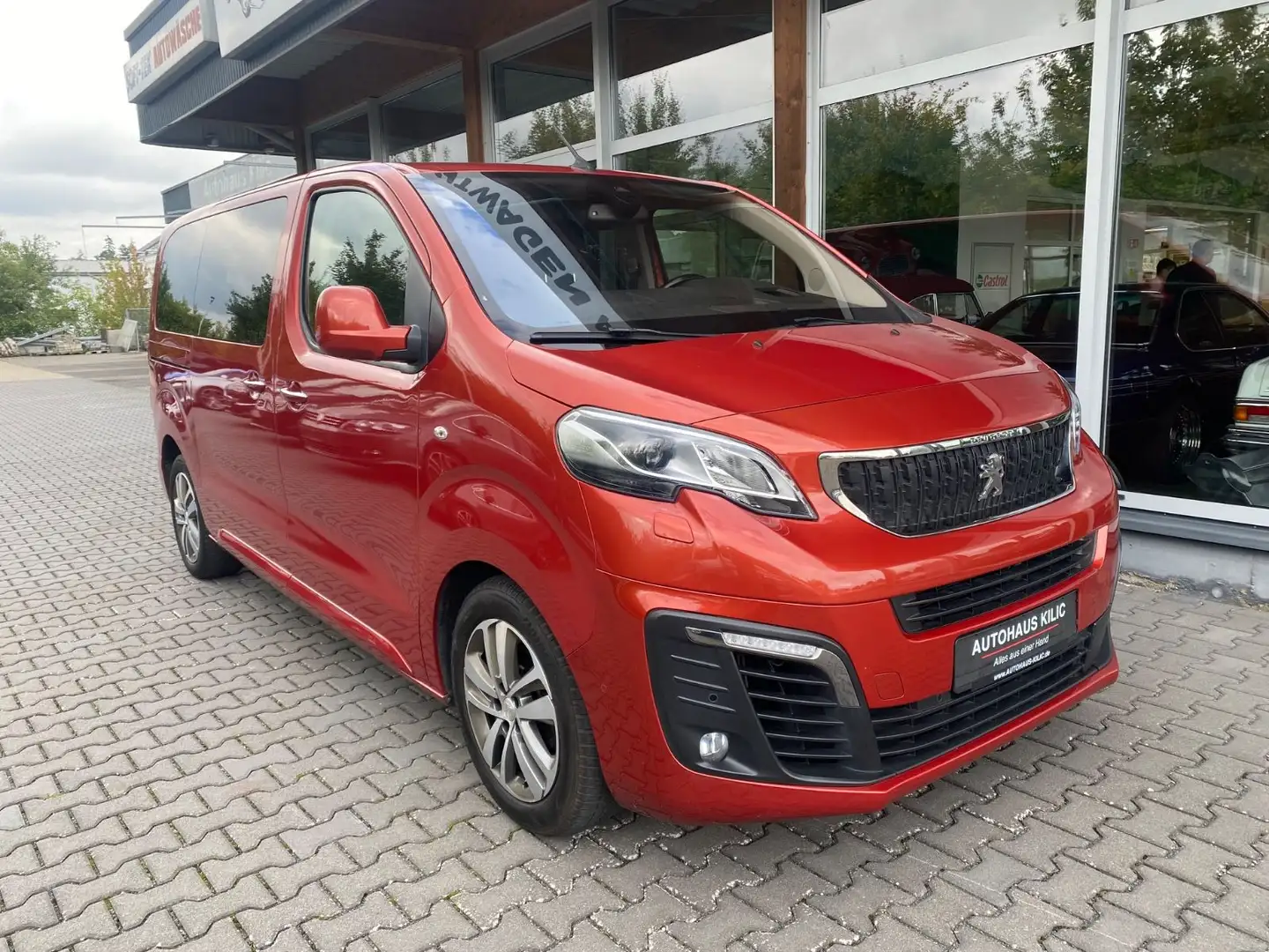 Peugeot Traveller Allure L2 Pano AHK R-Cam Standheiz. Orange - 1