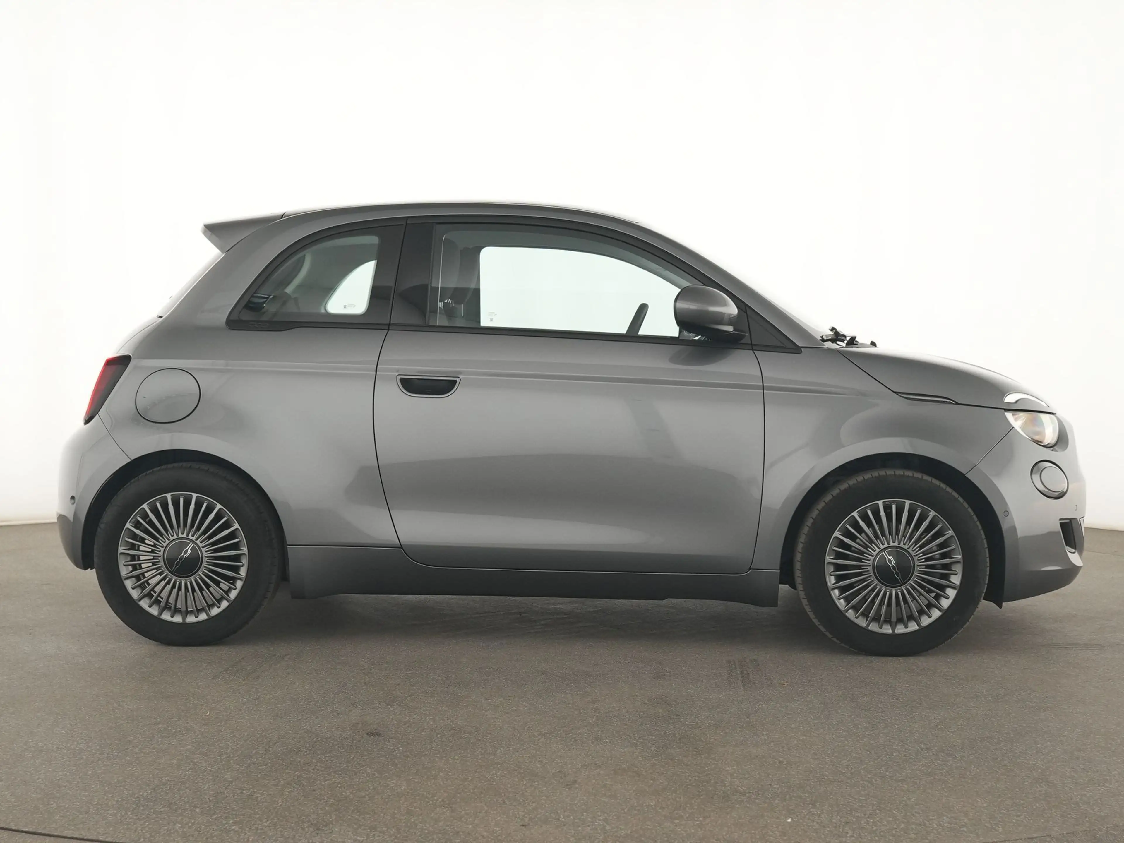 Fiat 500e Icon Kessy|Kamera|SHZ|Navi|Tempomat|USB — photo 5