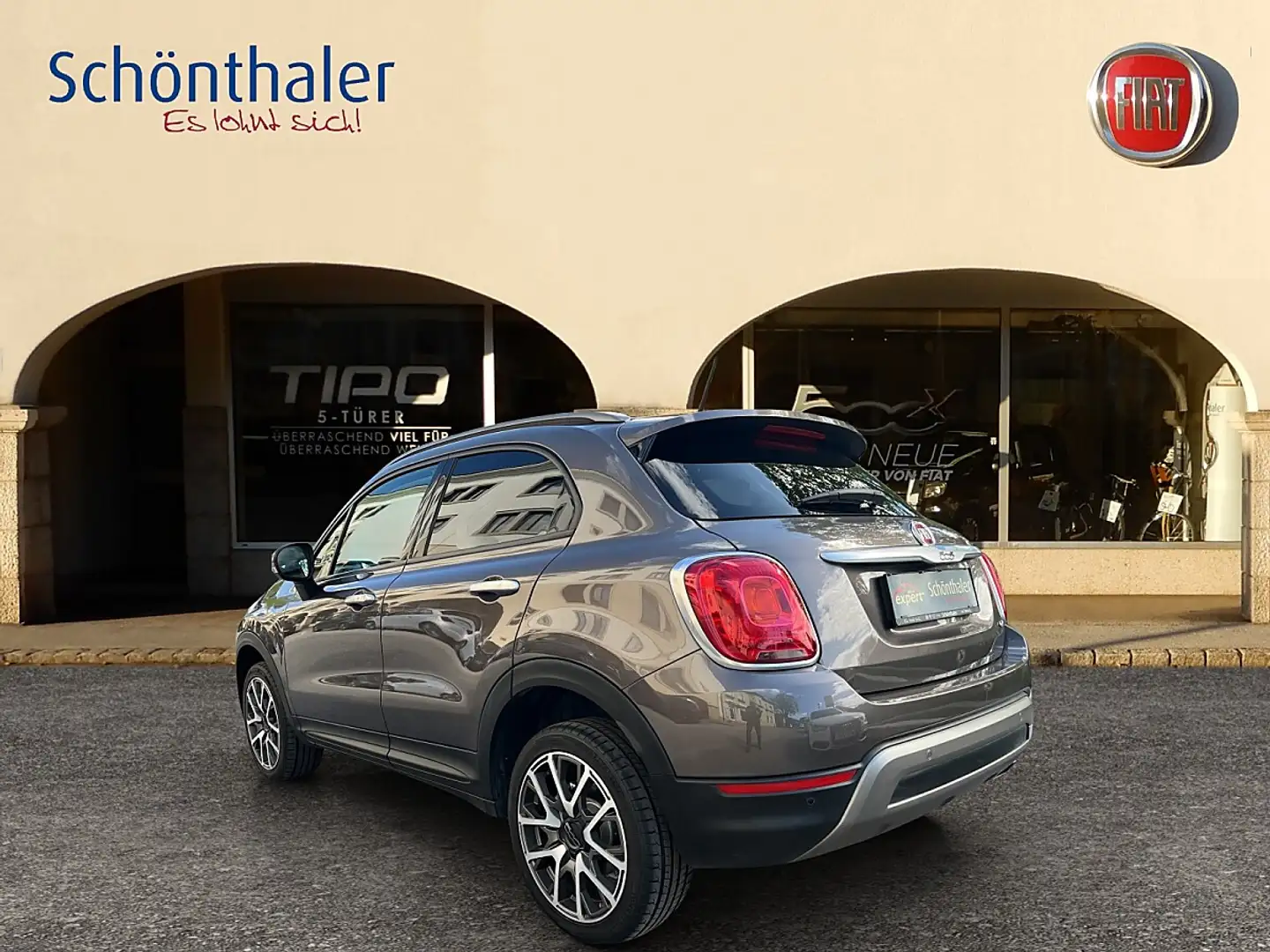 Fiat 500X 2,0 Multi-Jet II 140 Off-Road Look Cross Plus - 2