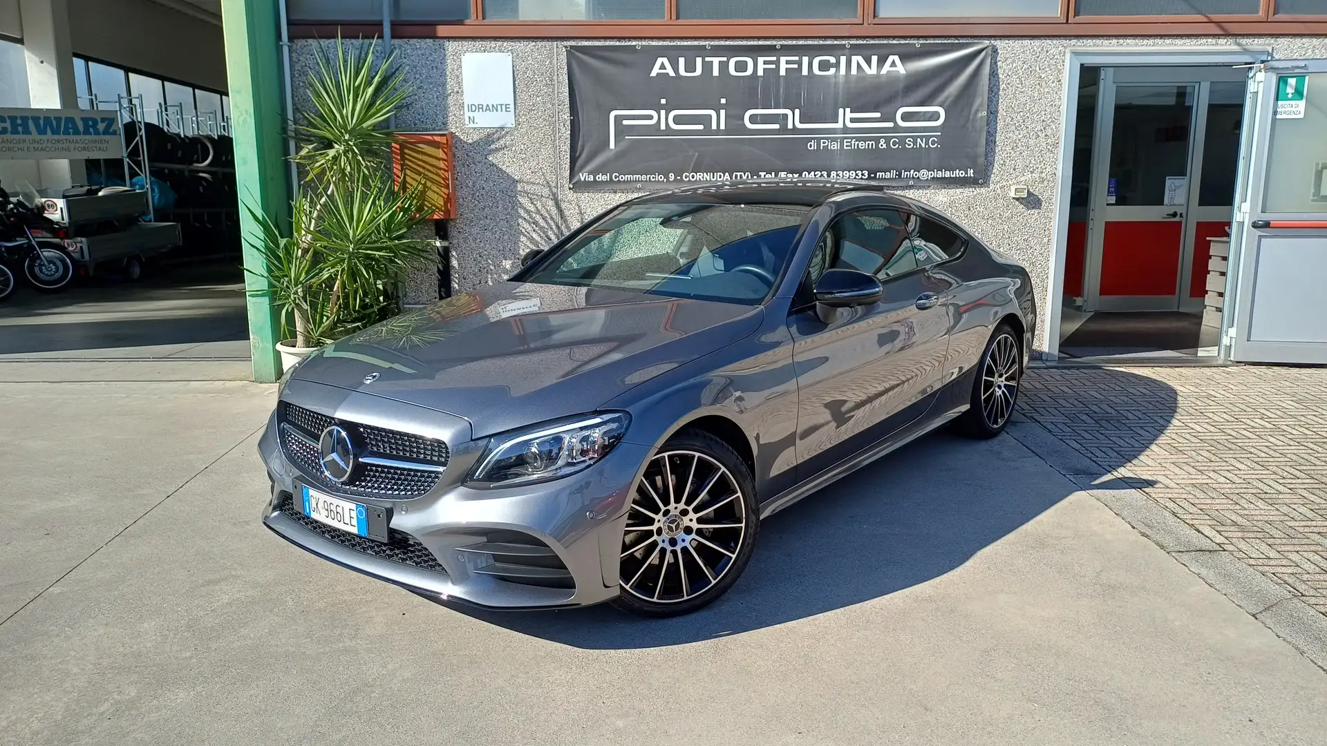 Mercedes-Benz C 220 Coupè DPremium Plus 4matic auto Tetto Nazionale Grigio - 1
