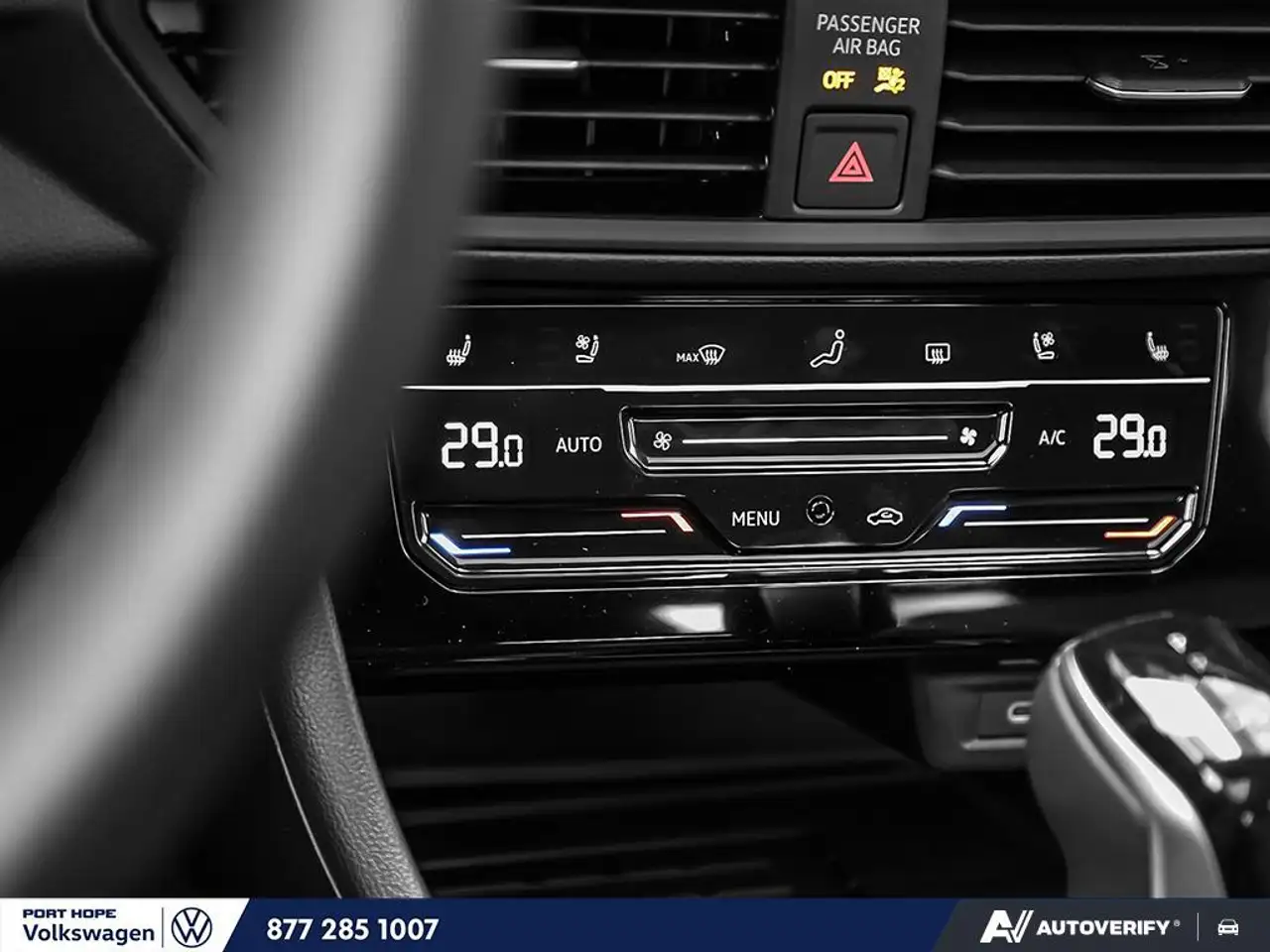 Volkswagen Jetta снимка Volkswagen Jetta