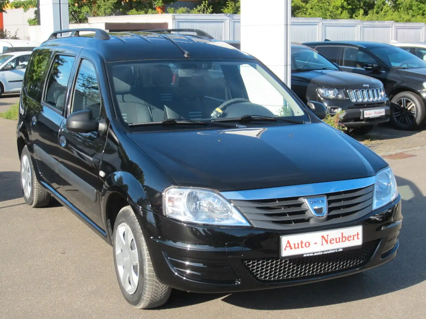 Dacia Logan MCV Kombi Forever  * Benzin x Gas Fekete - 1