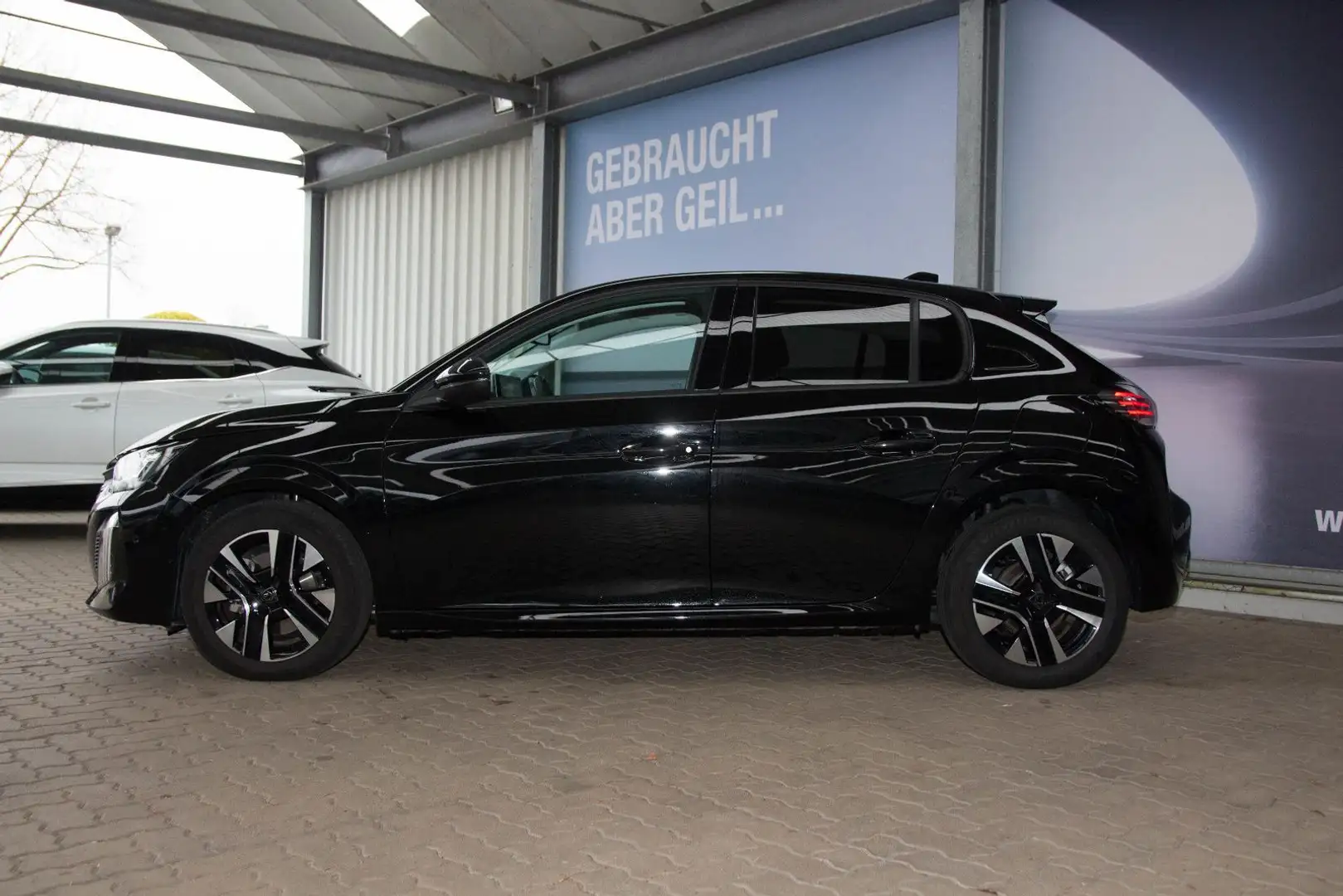 Peugeot 208 1.2 PureTech 100 Allure Kamera/LED/NAVI Schwarz - 2