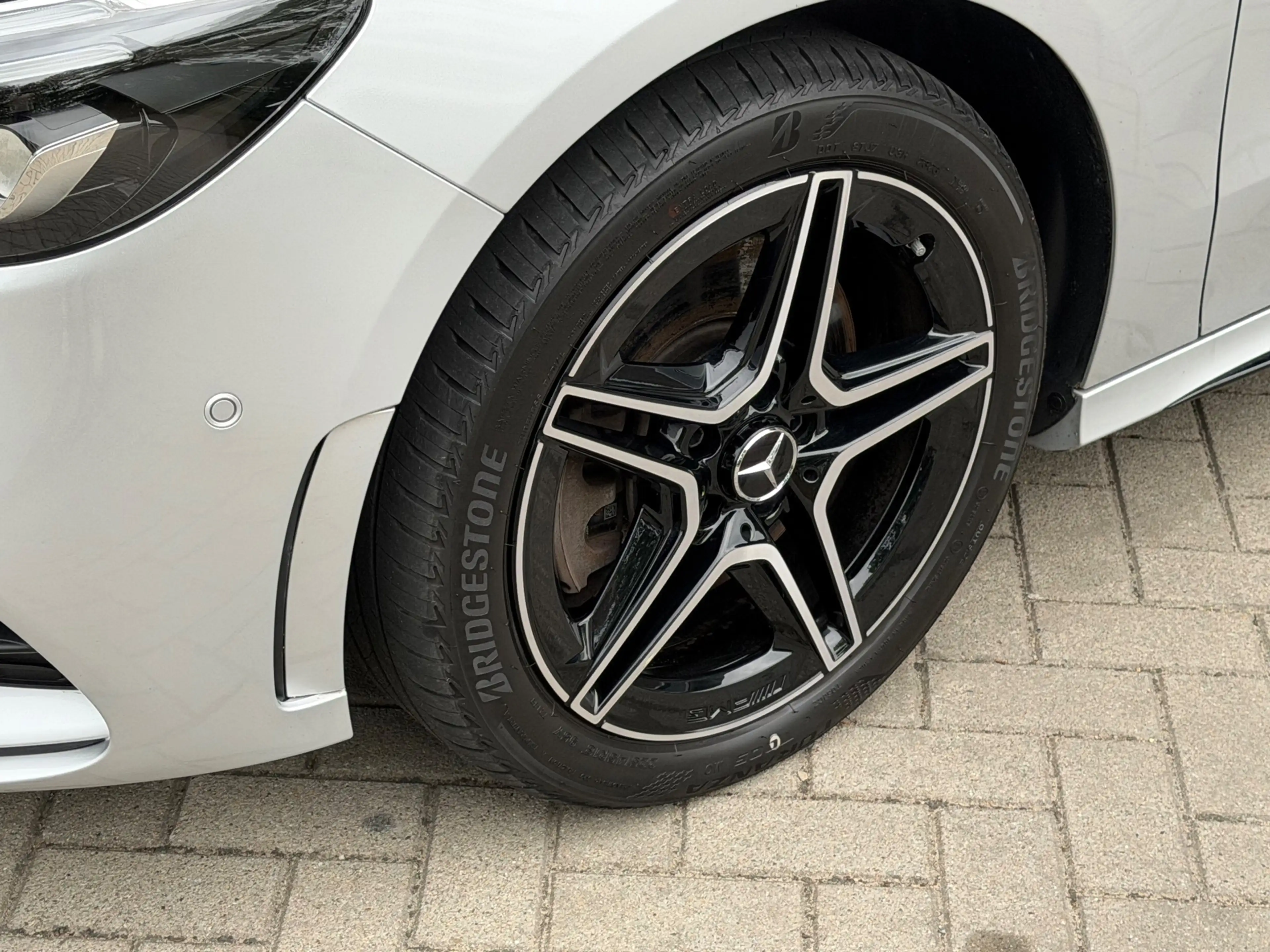 Mercedes-Benz B 250 e Business Solution AMG Limited — photo 7