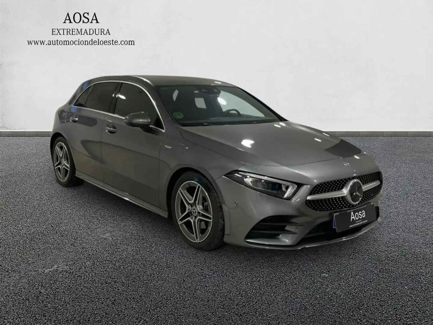 Mercedes-Benz A 180 d amg line Gris - 2