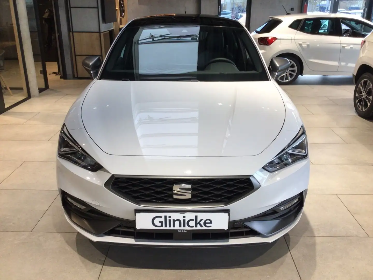 SEAT Leon FR 2.0 TDI Navi Kam LED Pano Dynamicpaket K Blanc - 2