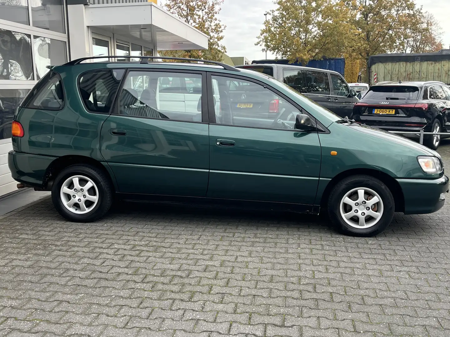 Toyota Picnic 2.0 GXi - 7-persoons Only export Airco Grün - 2