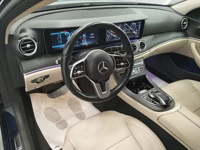 Mercedes-Benz E-Class view 10