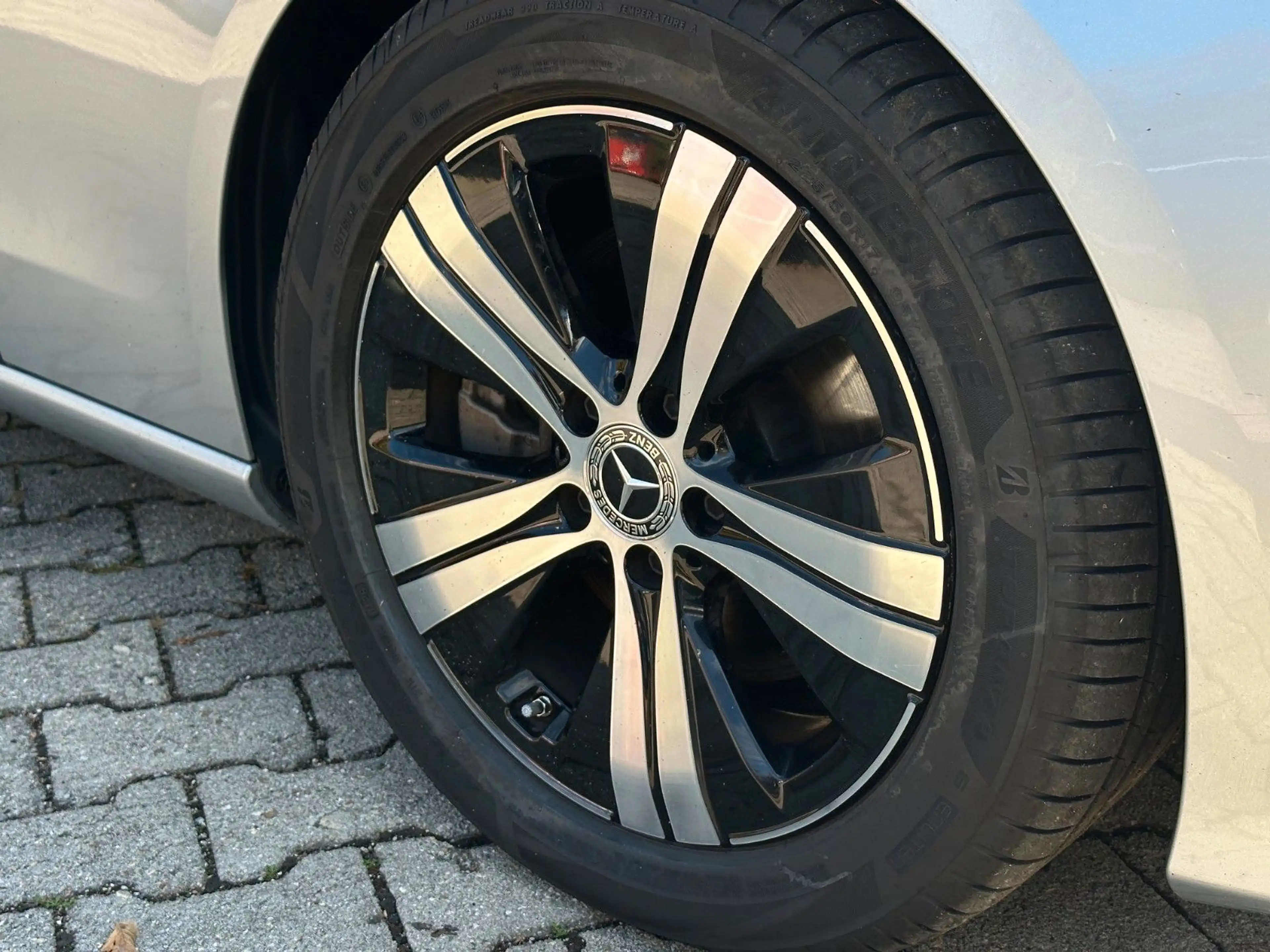 Mercedes-Benz C 220 C220dT 4M AHK High-End Business Night Avantgarde — photo 4