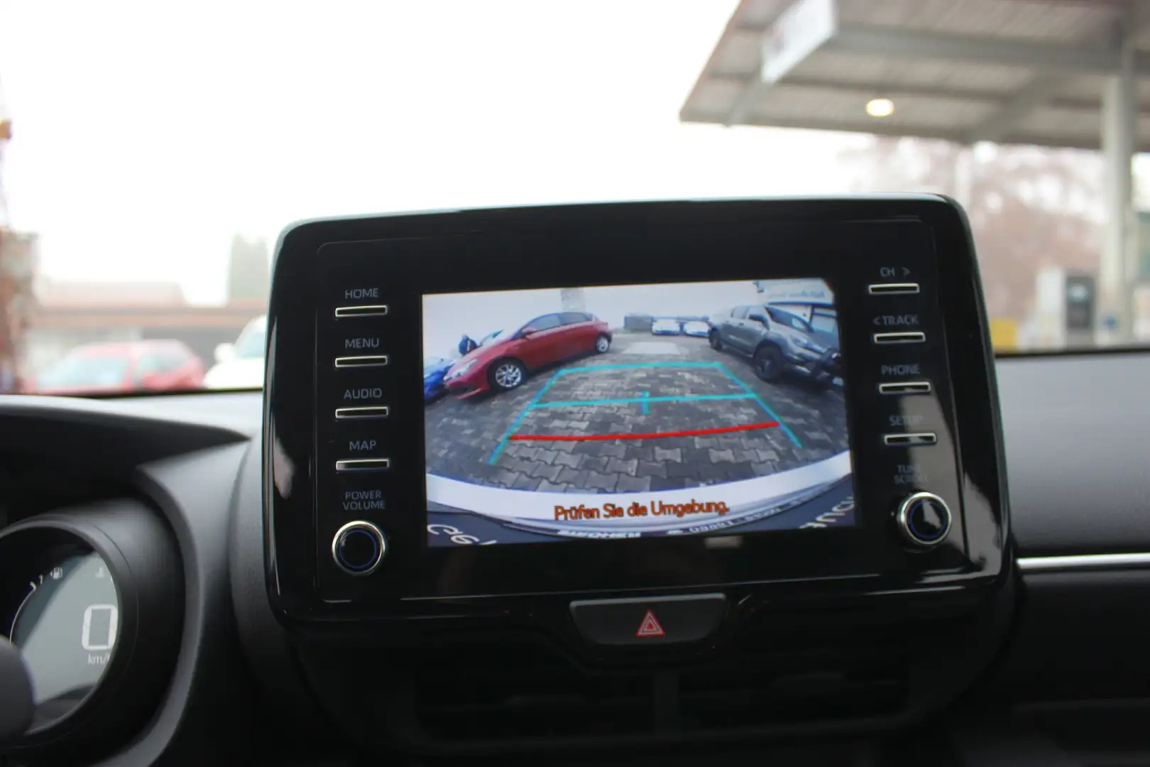 Toyota Yaris Hybrid Club Einparkhilfe hi&vo Relax Garantie Grau - 2