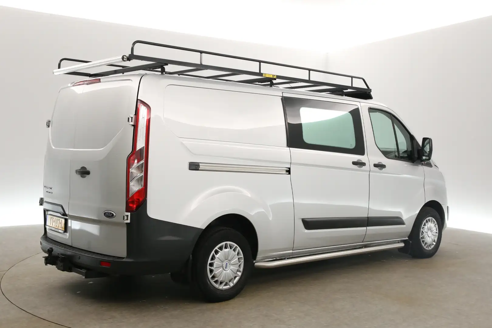 Ford Transit Custom 290 2.2 TDCI L2H1 | Dubbele Cabine | 6 Persoons | Zilver - 2