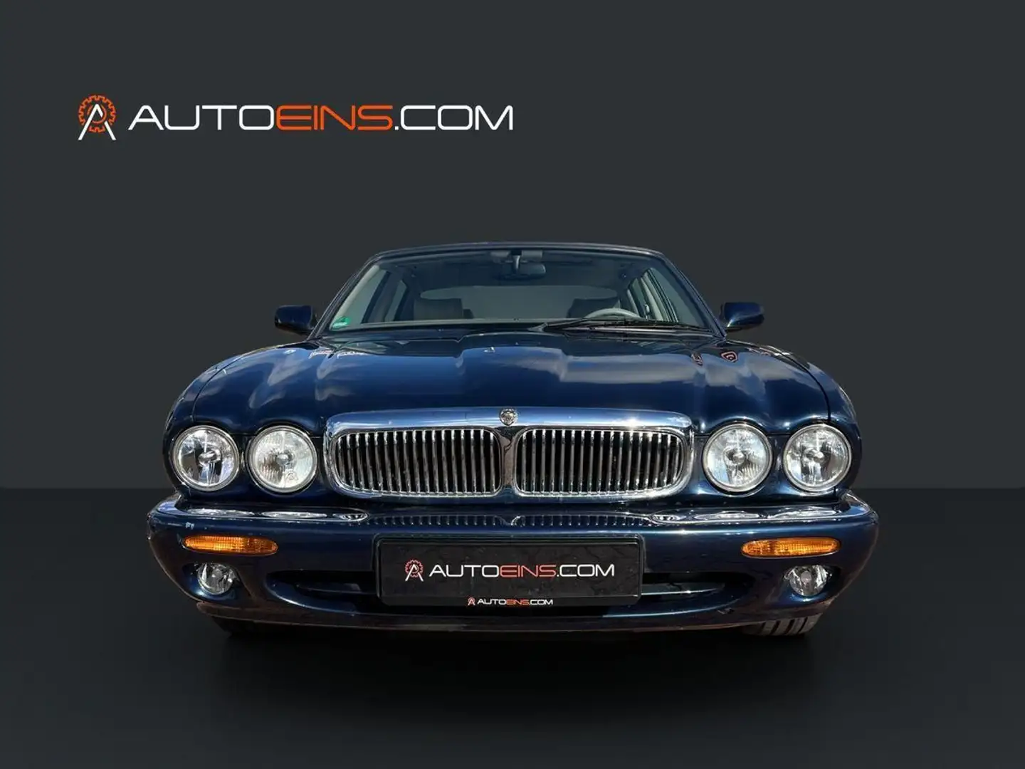 Jaguar XJ 4.0 V8 Sovereign*1-Hand*Leder Beige*Sitzh.* Blau - 2