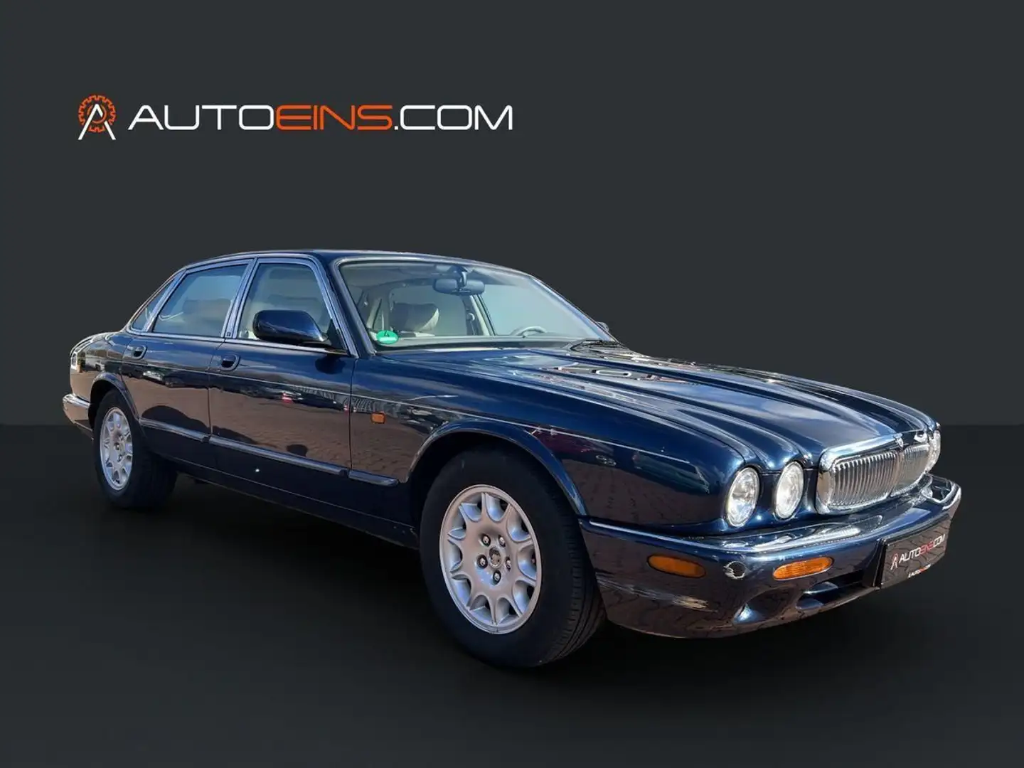Jaguar XJ 4.0 V8 Sovereign*1-Hand*Leder Beige*Sitzh.* Blau - 1