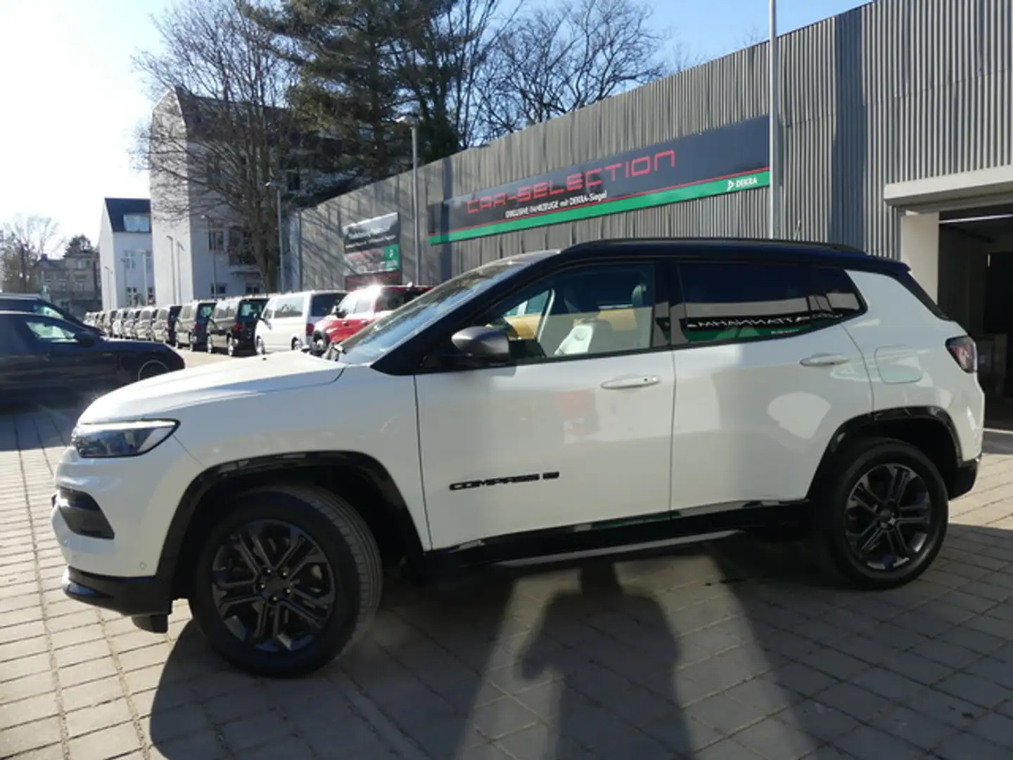 Jeep Compass 1.3 4xe PLUG-IN HYBRID PANO/360°/LED White - 2