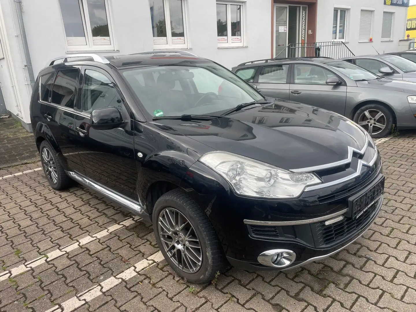 Citroen C-Crosser Exclusive Schwarz - 1