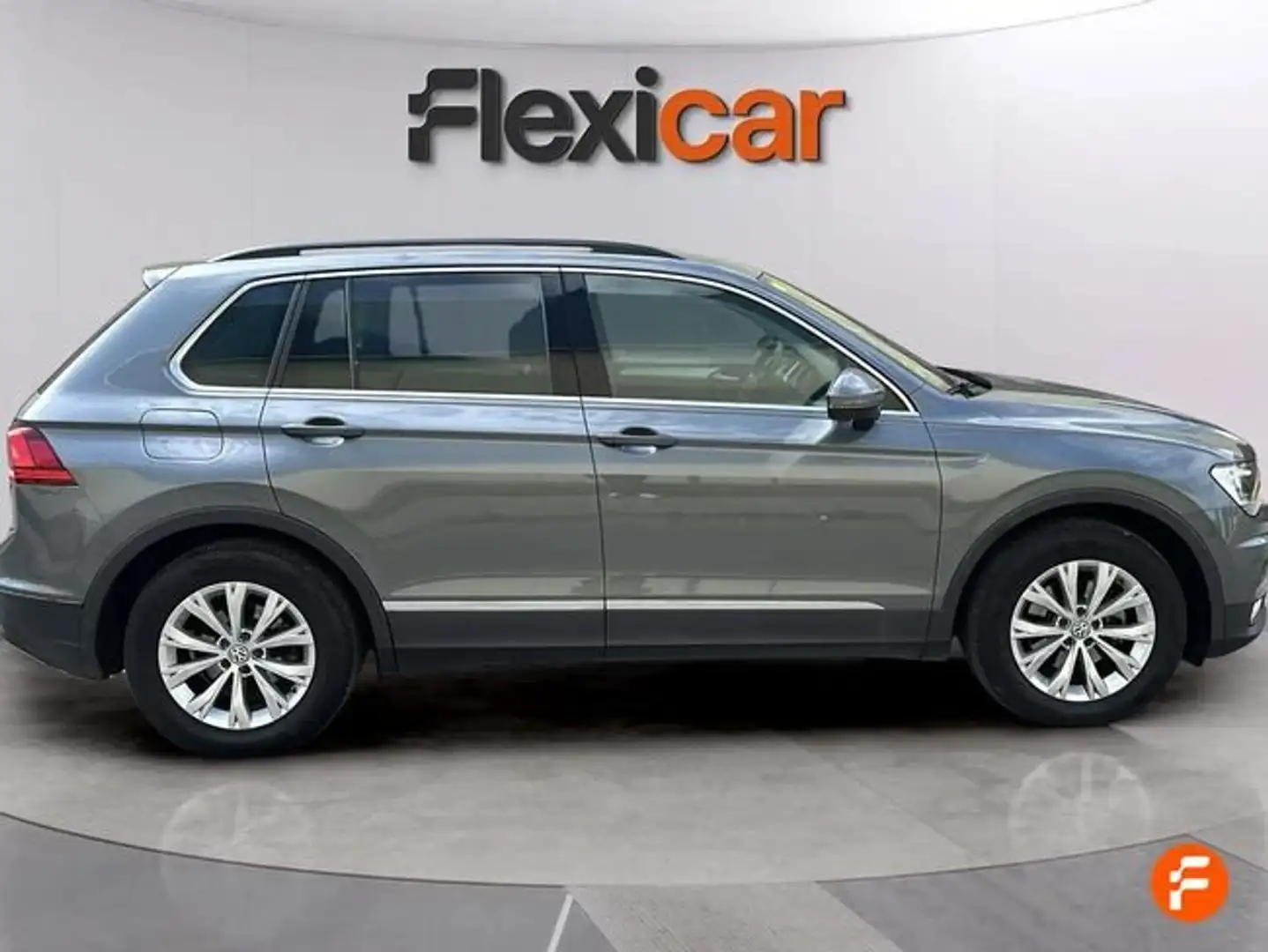 Volkswagen Tiguan 1.4 TSI Edition 92kW Gris - 2