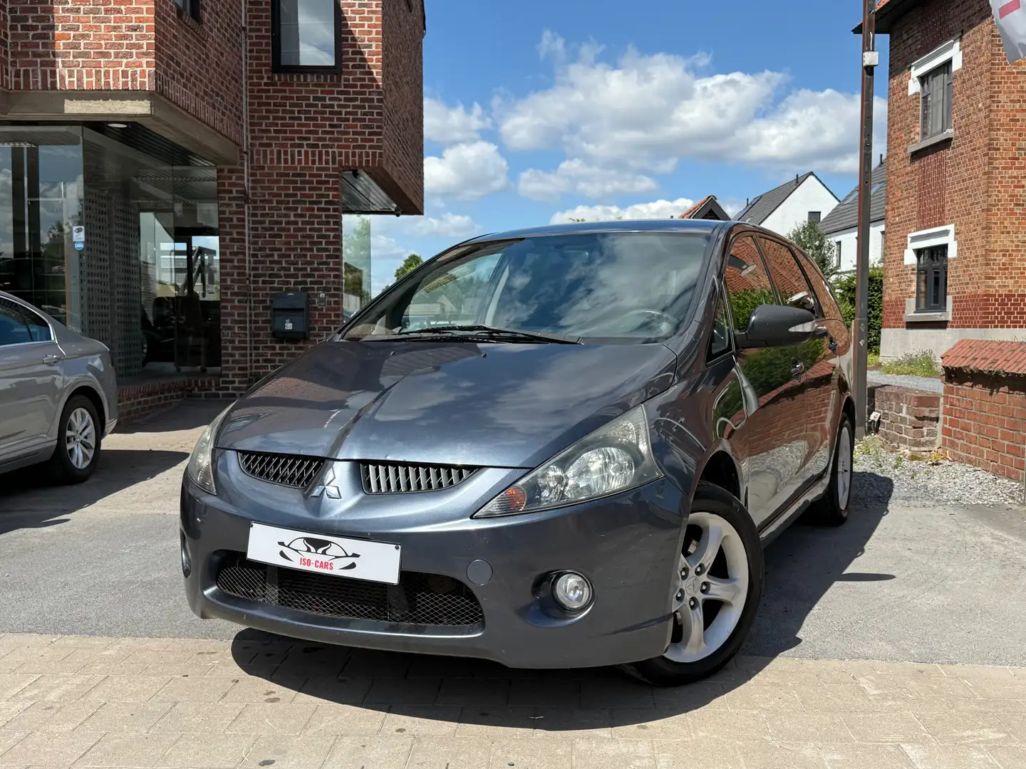 Mitsubishi Grandis 2.0 DI-D 7-Sitzer Intense / 1'STE EIGENAAR /EXPORT Gri - 1