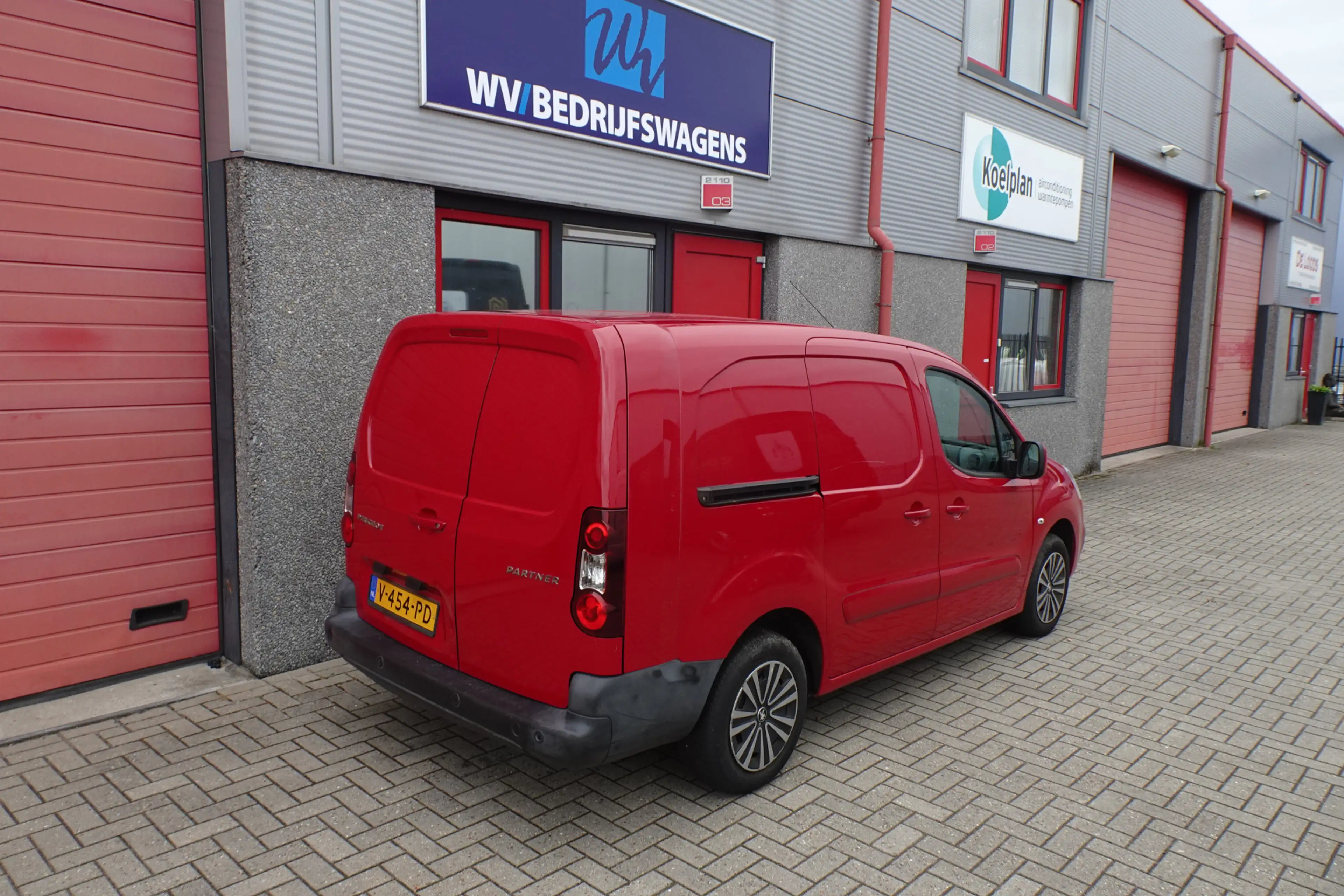 Peugeot Partner partner 1.6 bleu hdi lange uitvoering 3 zits airco — photo 3