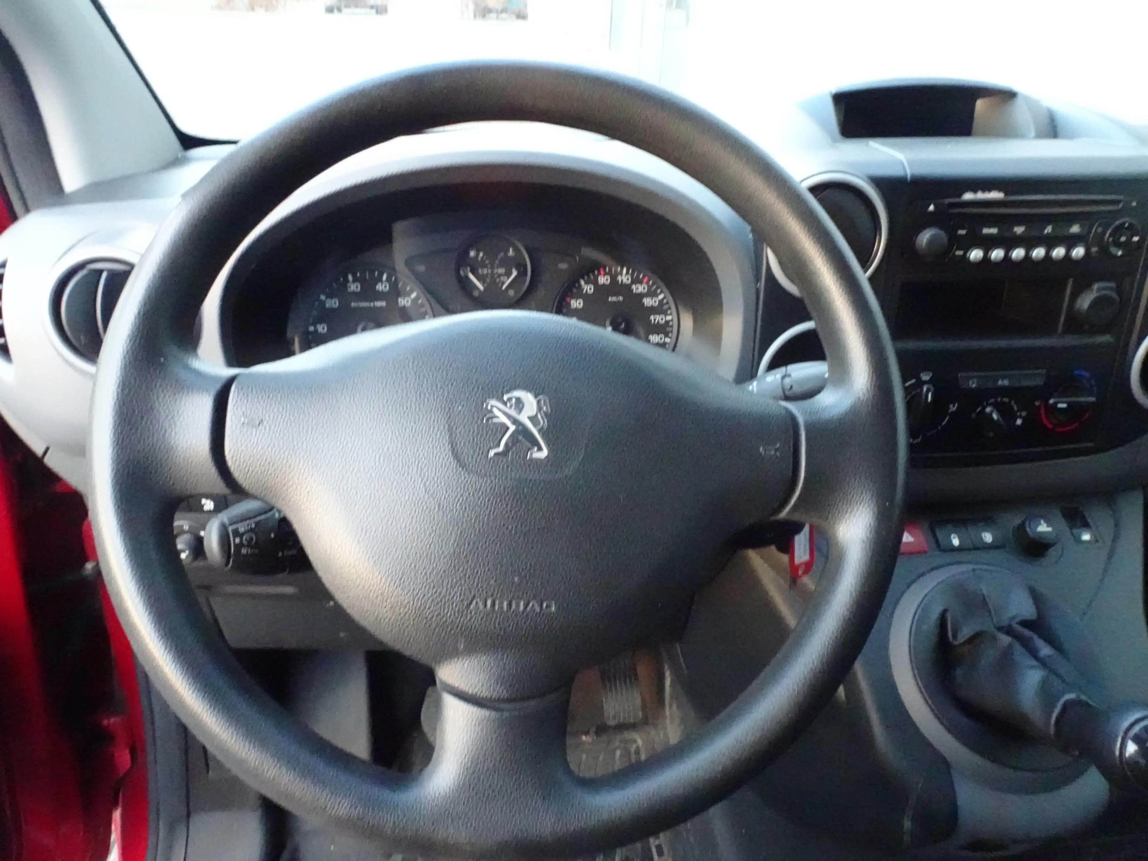 Peugeot Partner partner 1.6 bleu hdi lange uitvoering 3 zits airco — photo 15