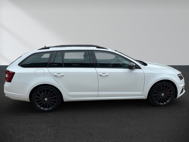 Skoda Octavia Combi RS 245 — photo 3