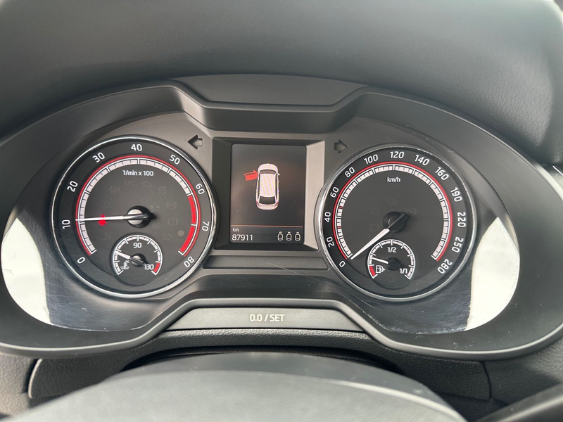 Skoda Octavia Combi RS 245 — photo 12