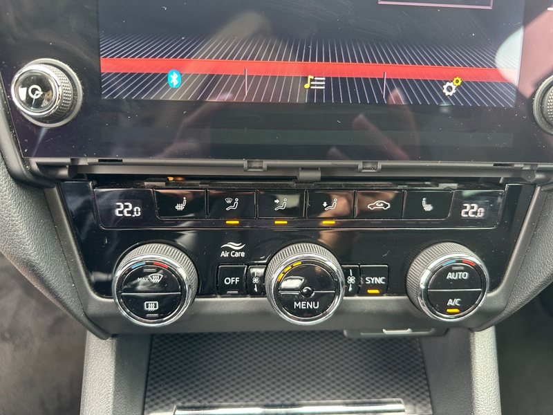 Skoda Octavia Combi RS 245 — photo 14