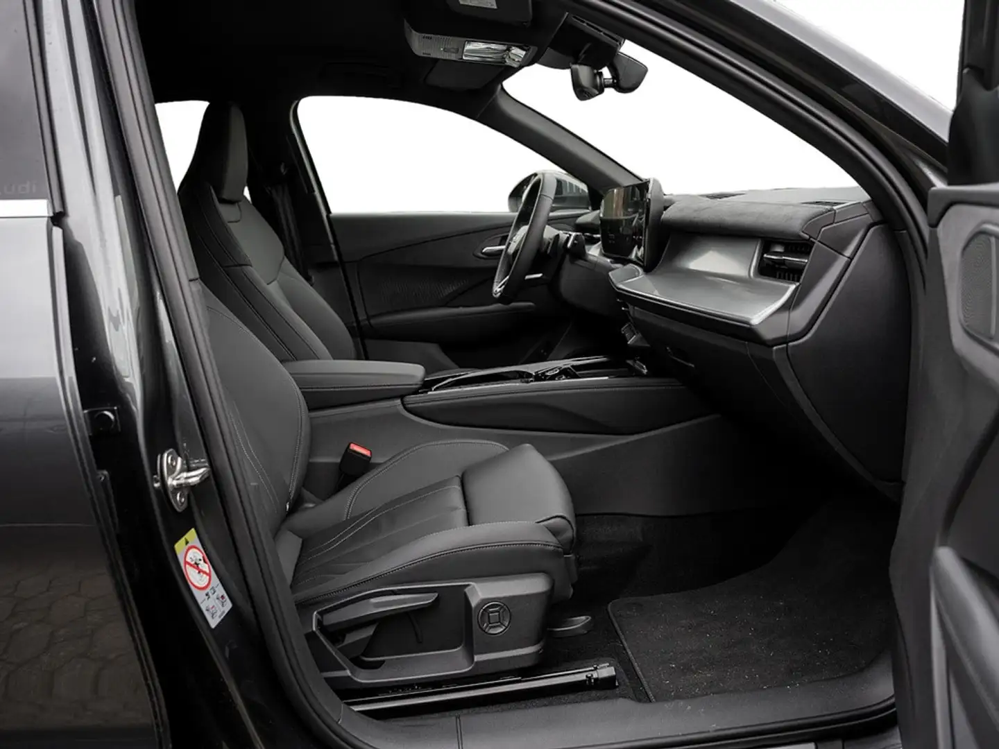 Audi Q3 e-hybrid S tronic PDC SHZ KAMERA NAVI LED Grau - 2