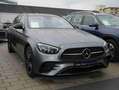 Mercedes-Benz E 300 de T+AMG+AHK+NIGHT+PANO+HUD+DIST+Burmester Grijs - thumbnail 2