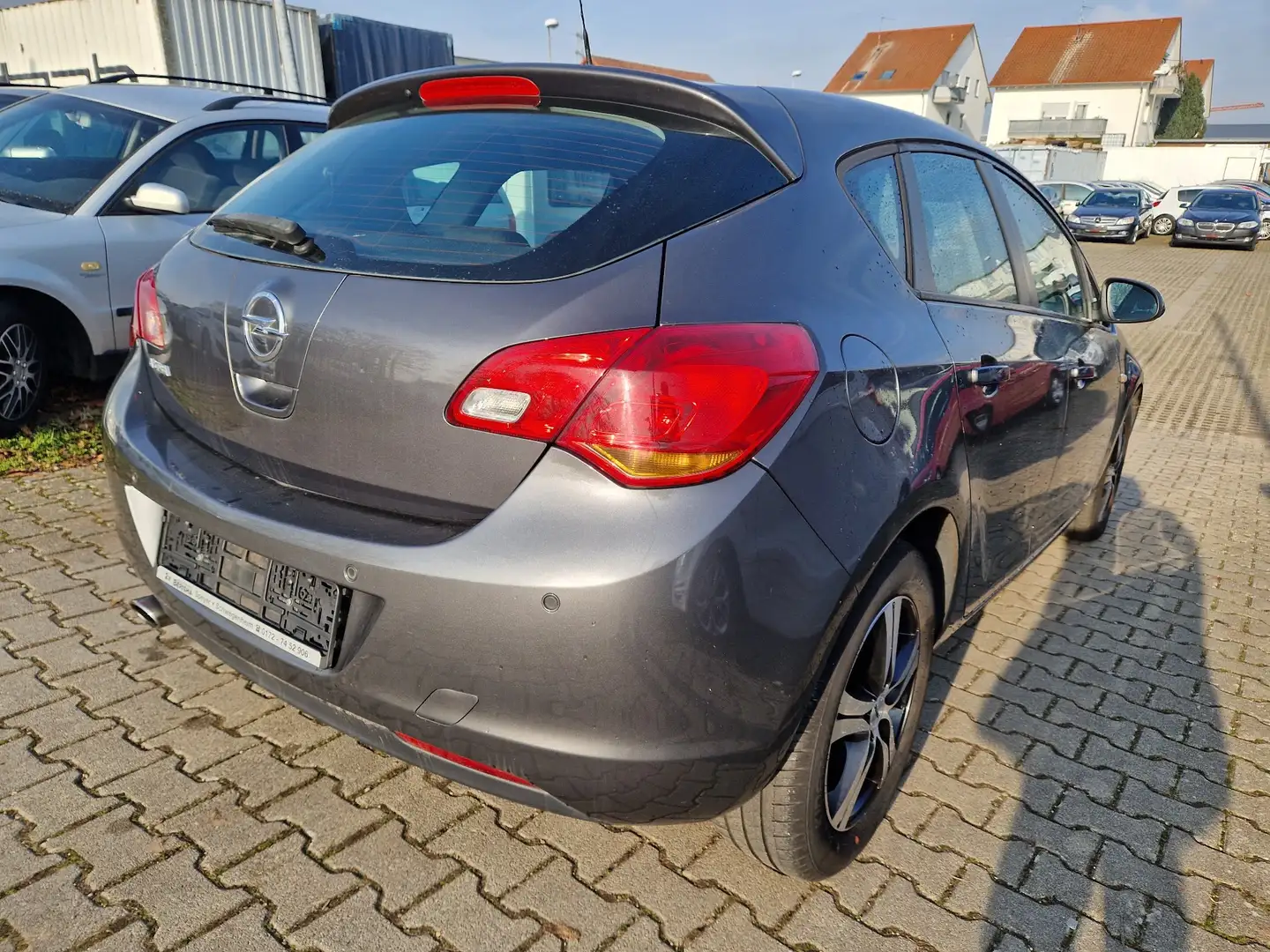 Opel Astra Edition Grau - 2