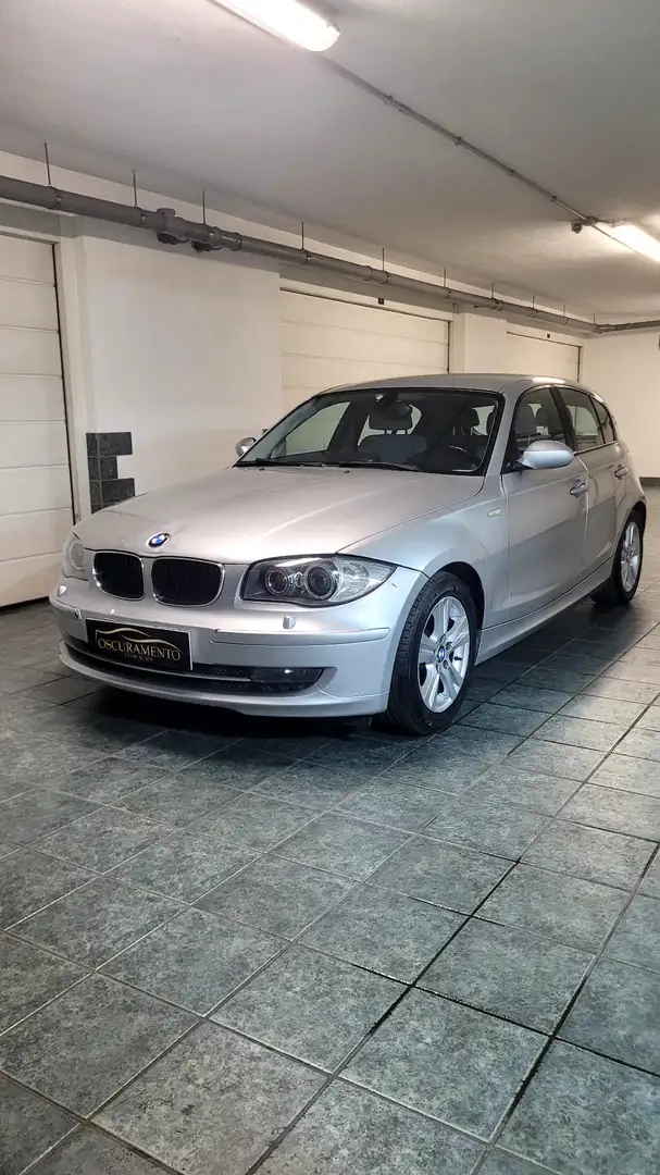 BMW 118 118i 5p Futura - 2