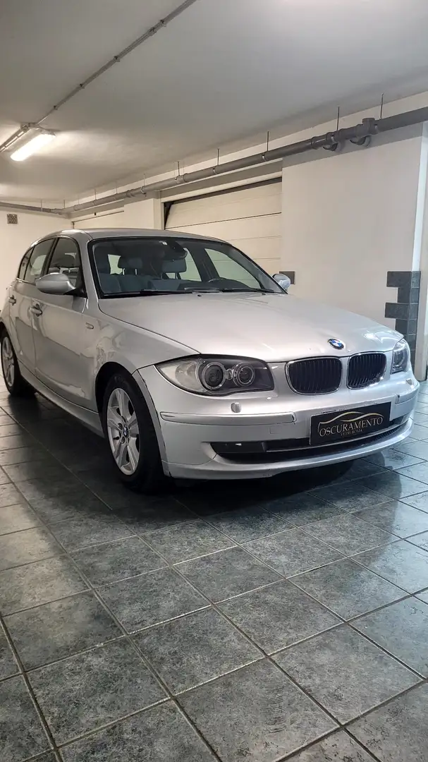 BMW 118 118i 5p Futura - 1