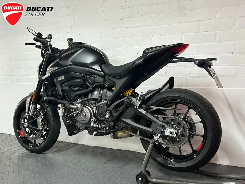 Ducati Monster 937 - foto 3