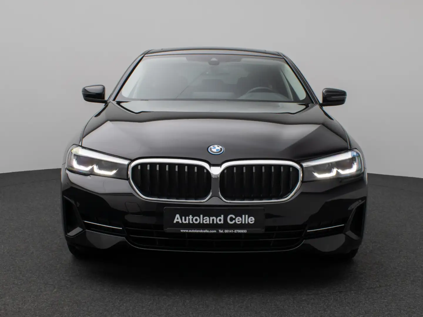 BMW 530 xD Panorama Kamera CockPiPro DAB Alarm LED Schwarz - 2