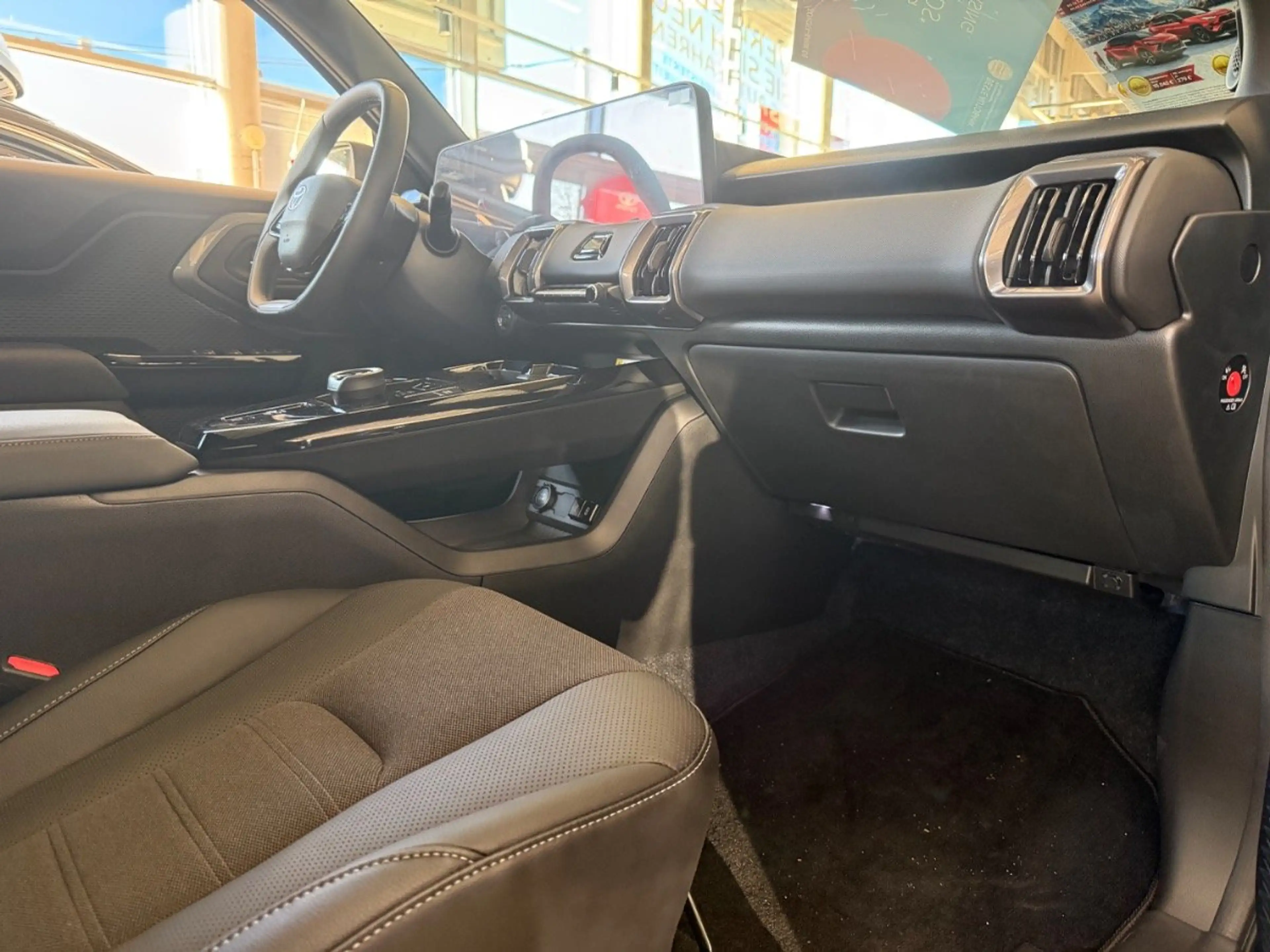 Toyota Urban Cruiser FWD Lounge Klima Kamera Sitzhzg — photo 11