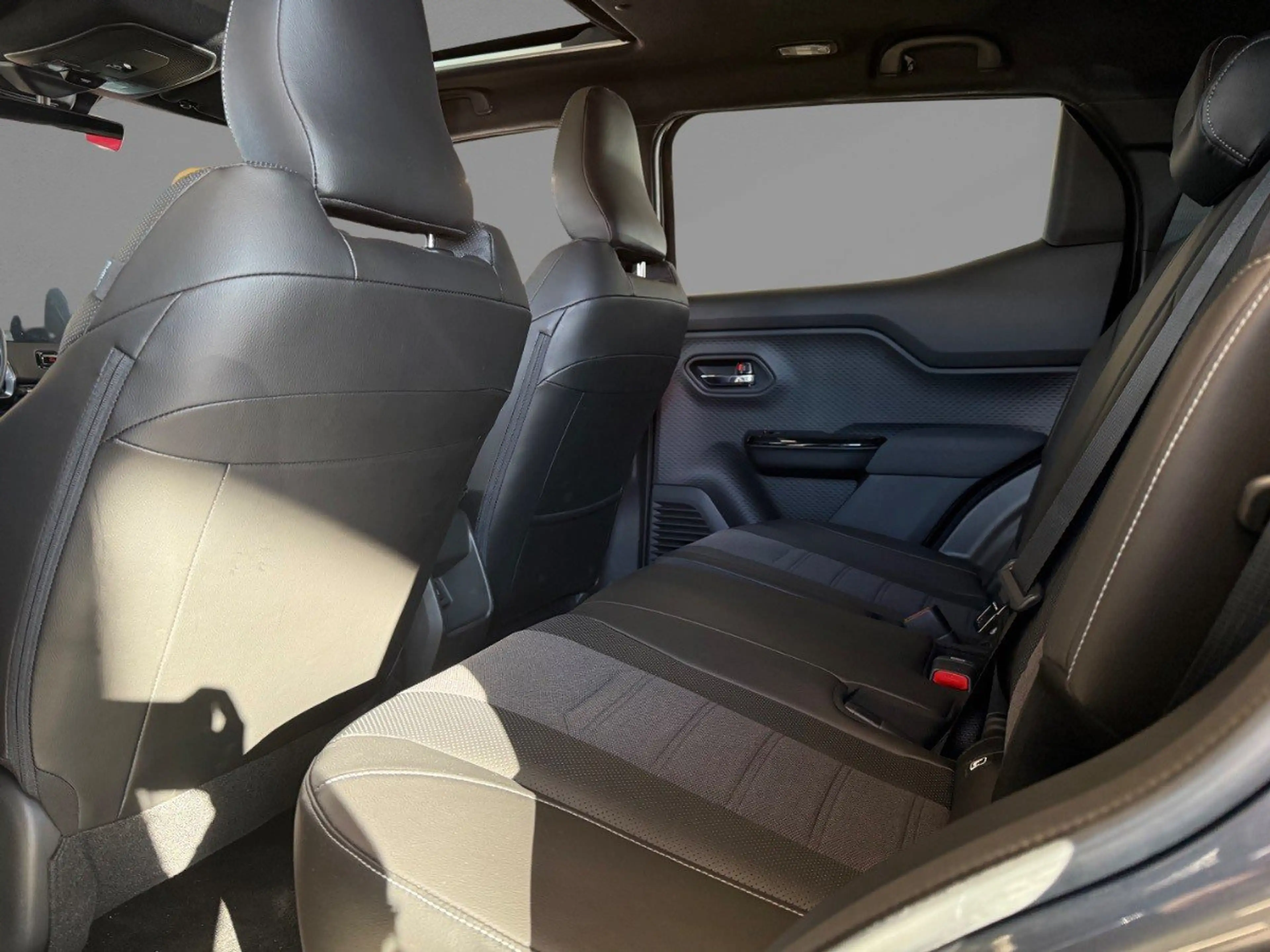Toyota Urban Cruiser FWD Lounge Klima Kamera Sitzhzg — photo 8