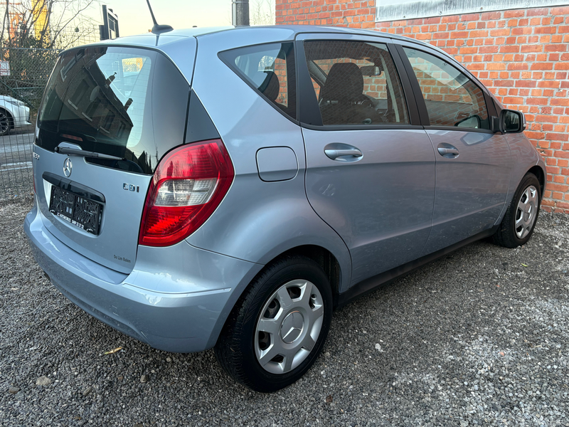 Mercedes-Benz A 180 A 180 CDI Avantgarde — photo 5