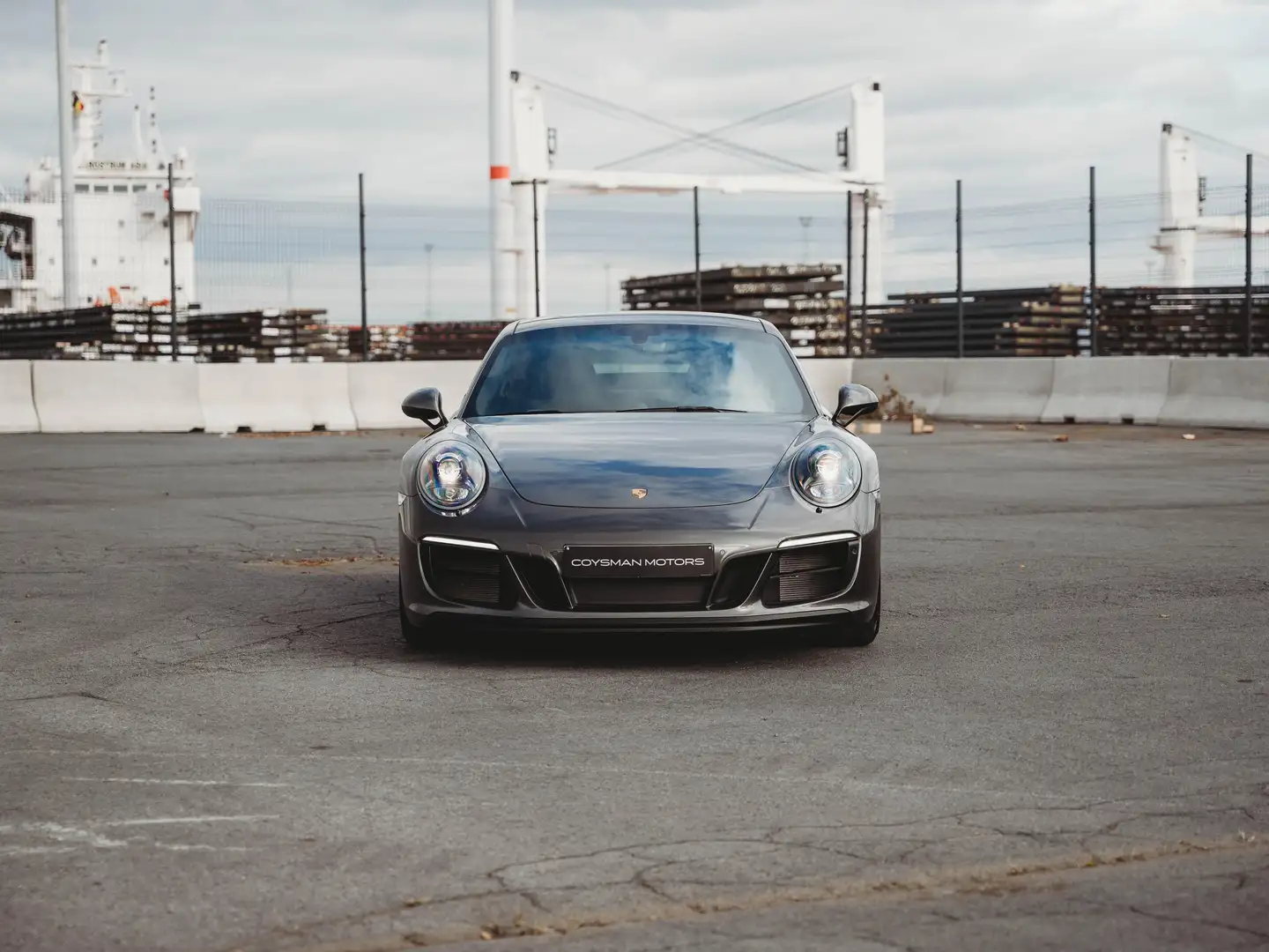 Porsche 991 .2 Carrera 4 GTS PDK/Bose/Chrono/Sportuitlaat/Pano Grijs - 2