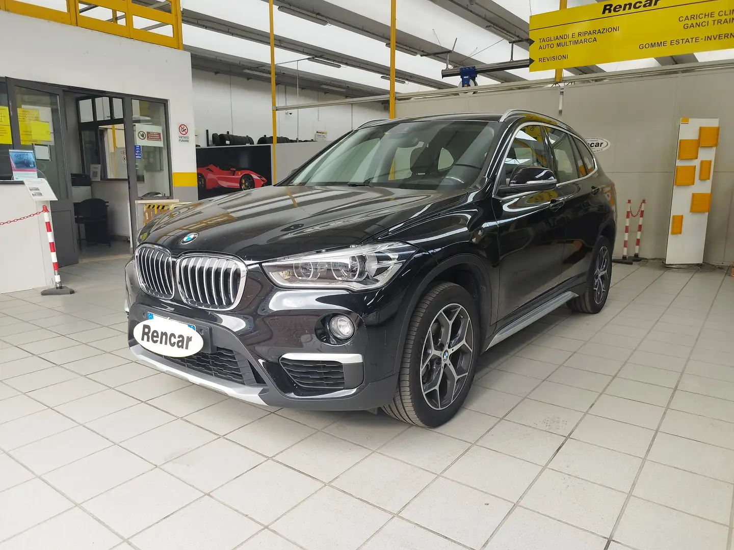 BMW X1 X1 sdrive16d xLine my18 Nero - 1
