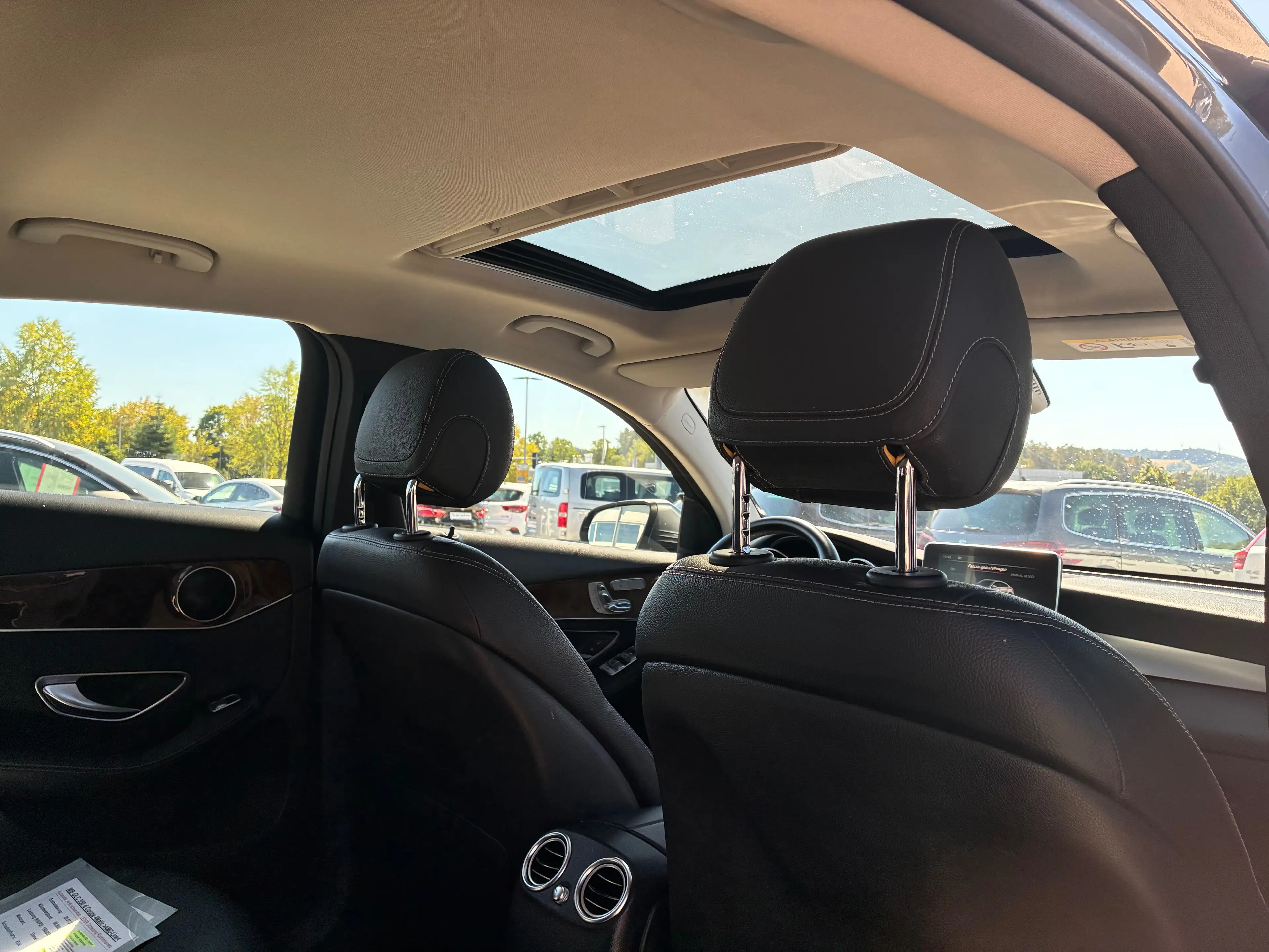Mercedes-Benz GLC 350 d Coupe AMG Line 4Matic -AUT/Allrad/Leder- — photo 15